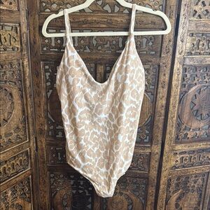 Aerie Tan and White One Piece Cheeky Swimsuit Classic Design